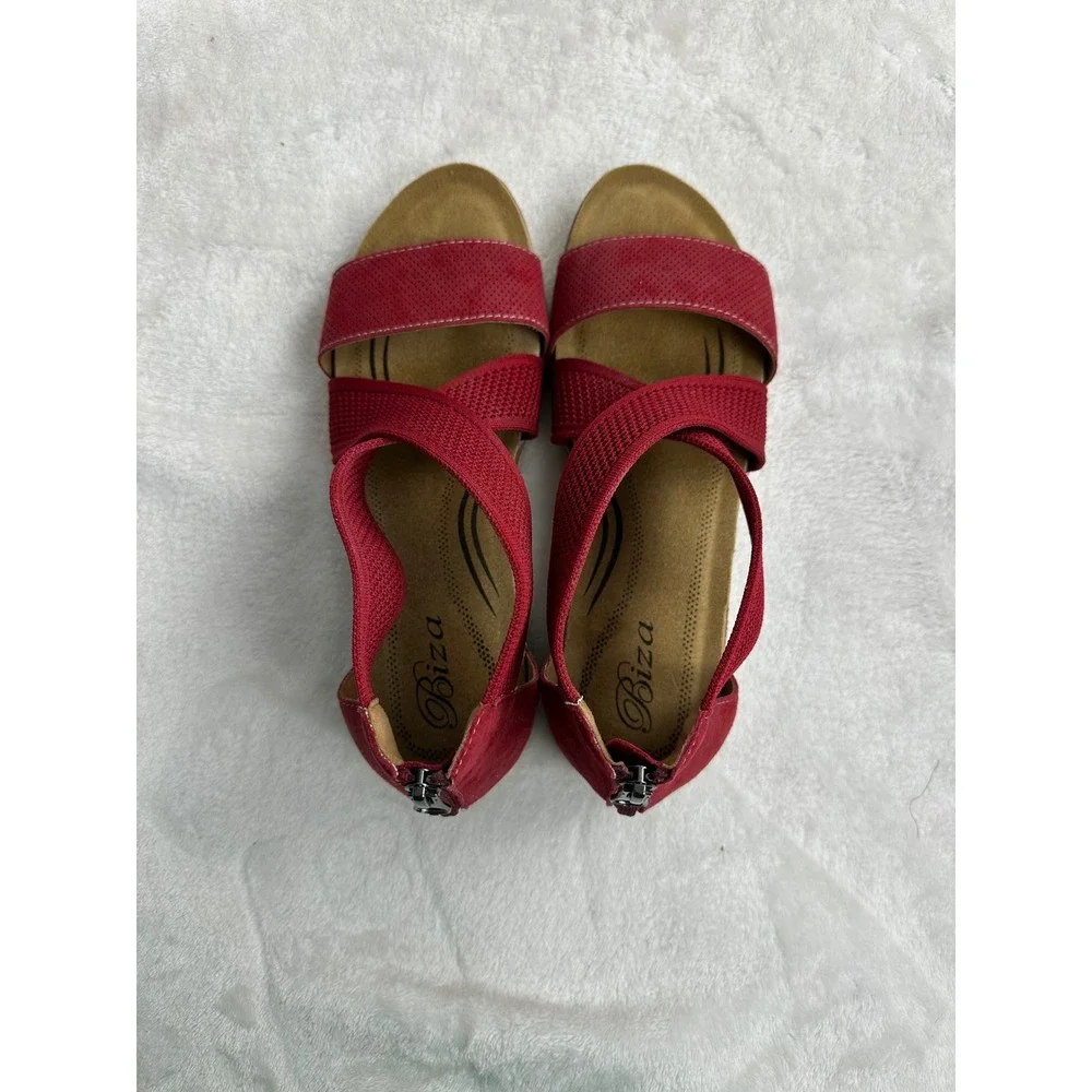 Biza Bree Red Leather Elastic Cross‎ Strap Wedge Sandals Womens 40 Zip Back
